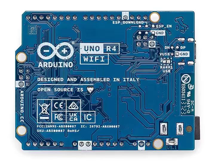 Arduino UNO R4